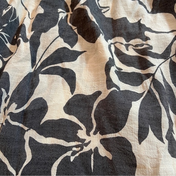 Zac & Rachel Boho Cottagecore Black and Cream Floral Blouse Crochet Details L - Picture 7 of 9